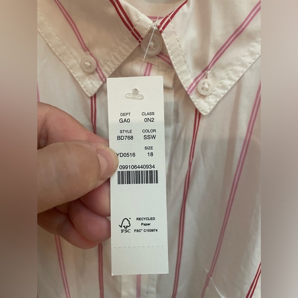 J Crew Button Down shirt NWT - Picture 3 of 4